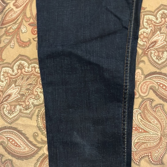 Blue Levi’s Crop Leggings Jeans - Picture 4 of 7
